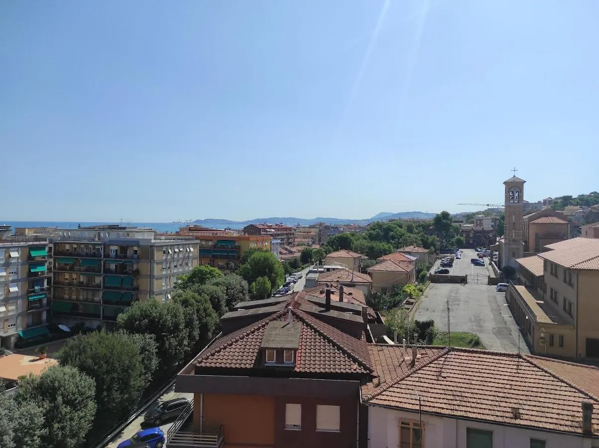 La Terrazza Apartment Falconara Marittima 0*,